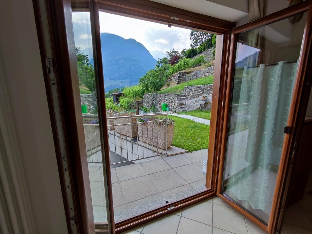 Pisolo Selvaggio Apartman Tirano Kültér fotó