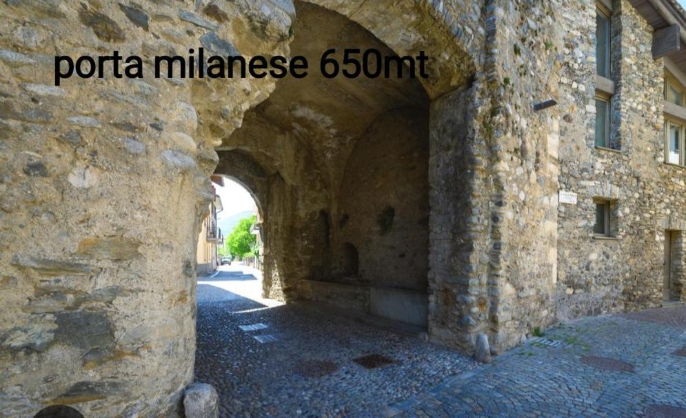 Pisolo Selvaggio Apartman Tirano Kültér fotó