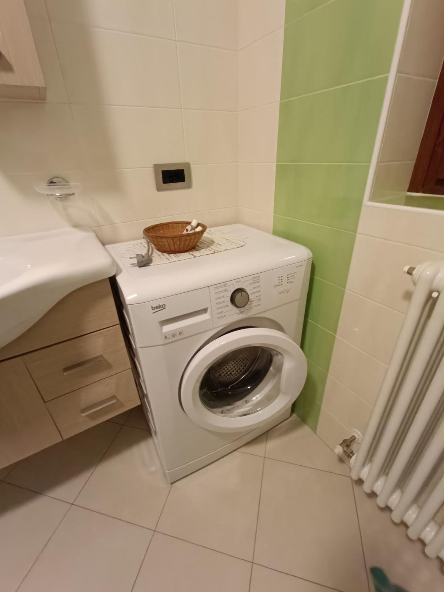 Pisolo Selvaggio Apartman Tirano Szoba fotó