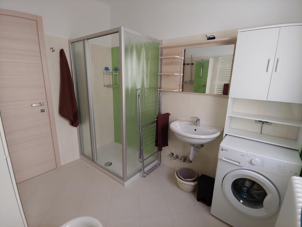 Pisolo Selvaggio Apartman Tirano Kültér fotó